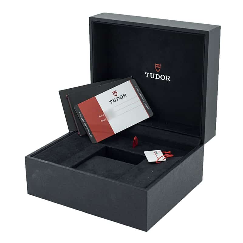 Tudor Heritage Black Bay M79030N-0001
